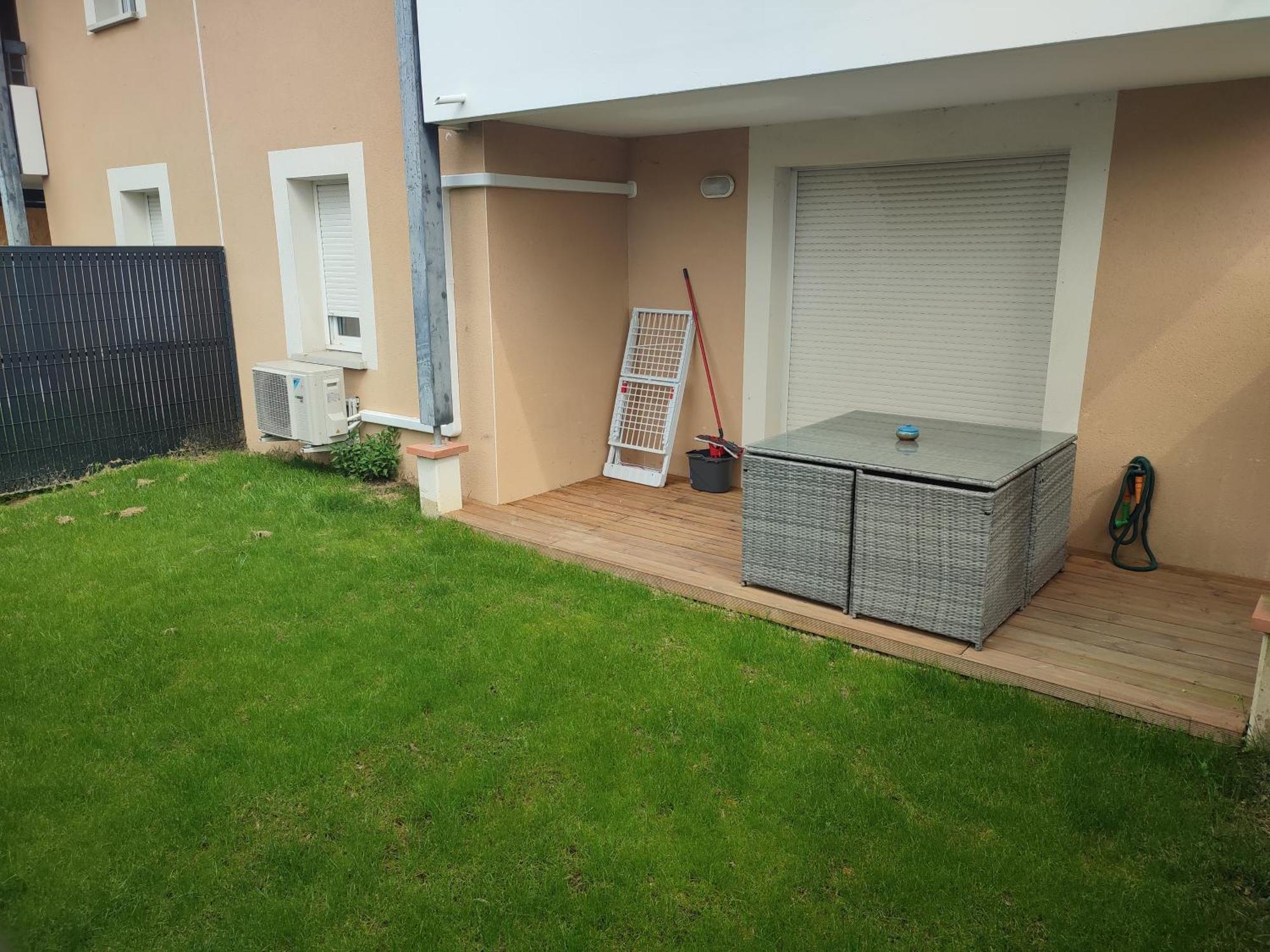 Appartamento T2 Avec Jardin Proche Aeroport, Airbus, Meet Daux Esterno foto